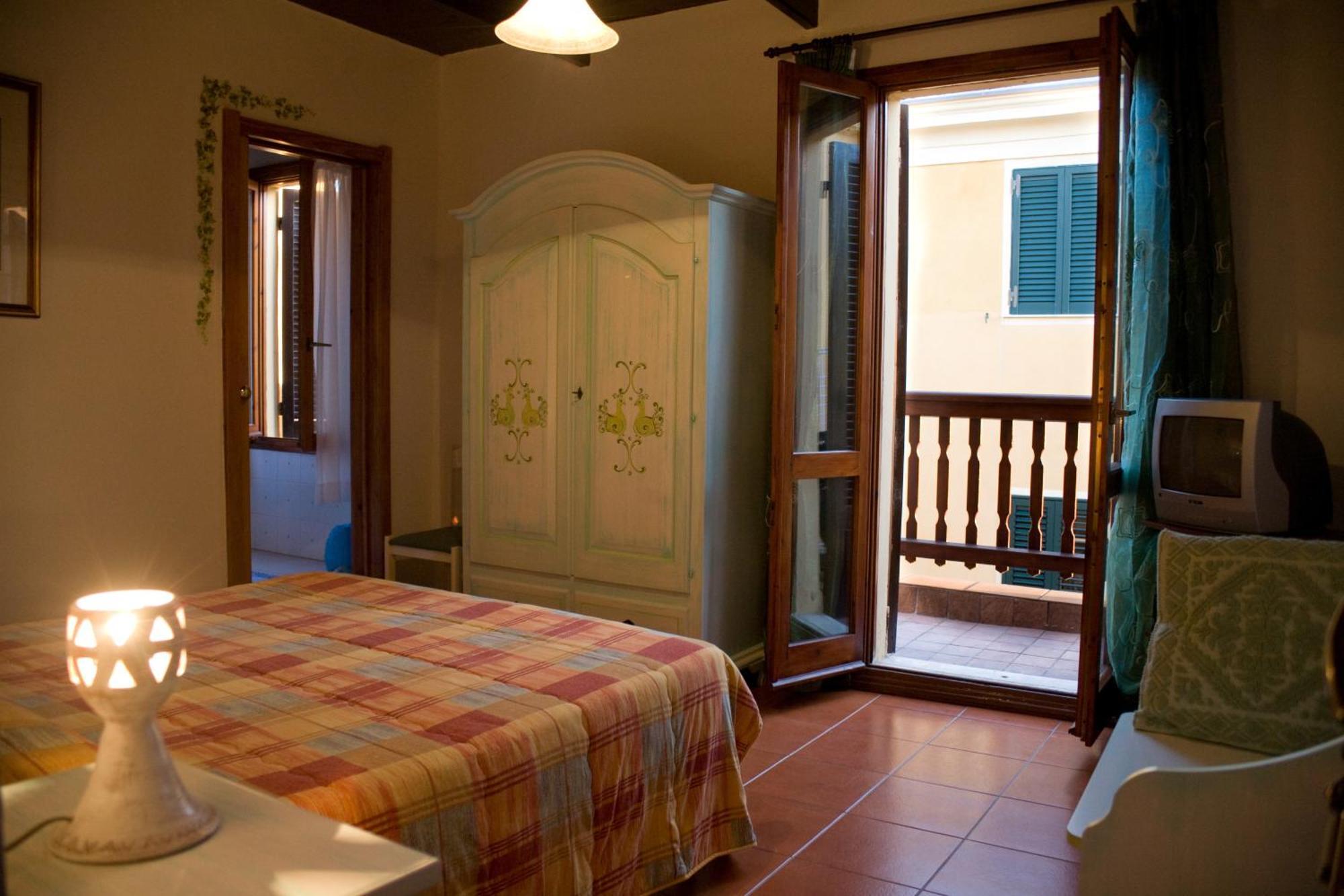 B&B Vecchia Альгеро Экстерьер фото